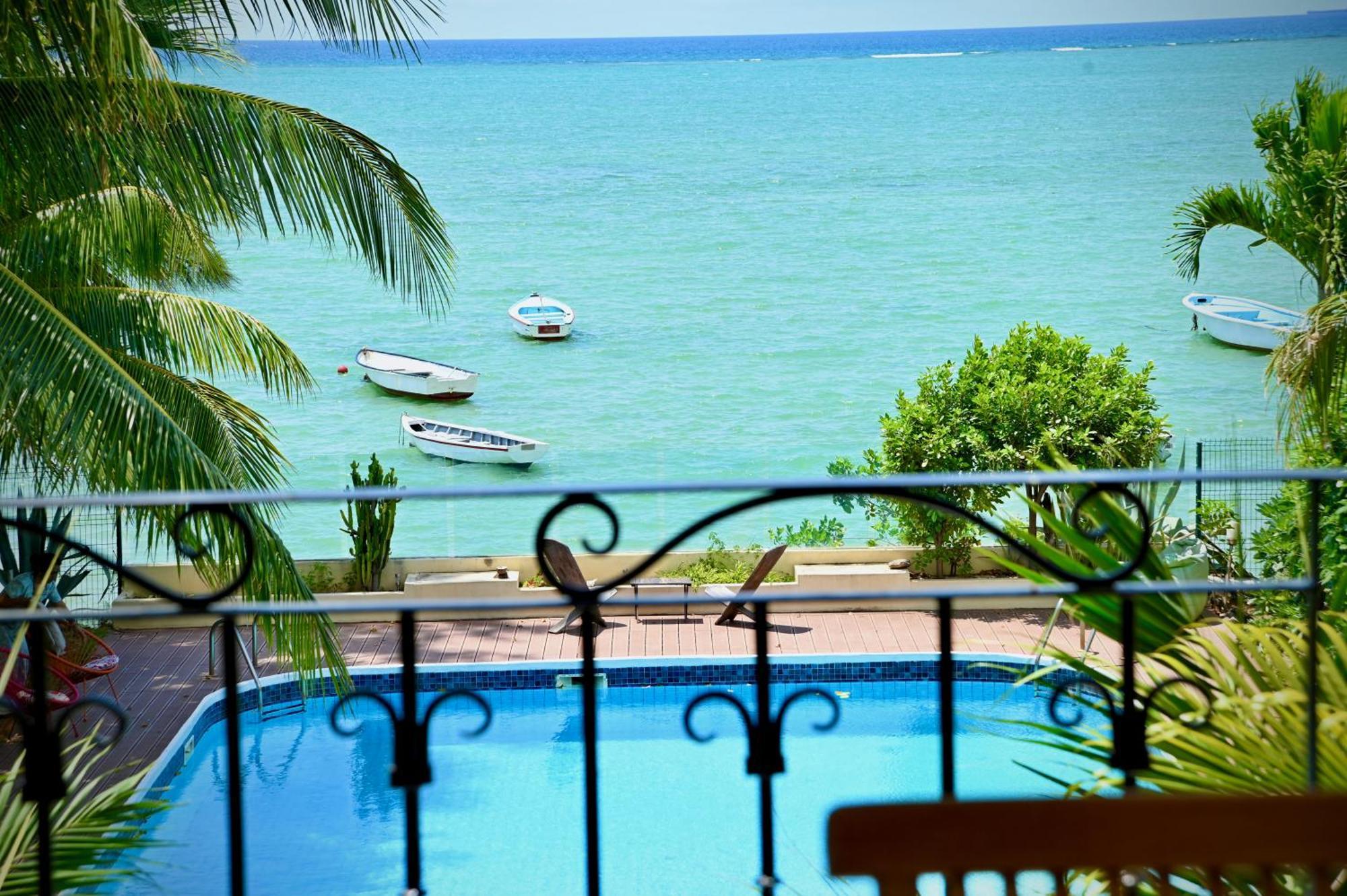 Deluxe Suite Balcony