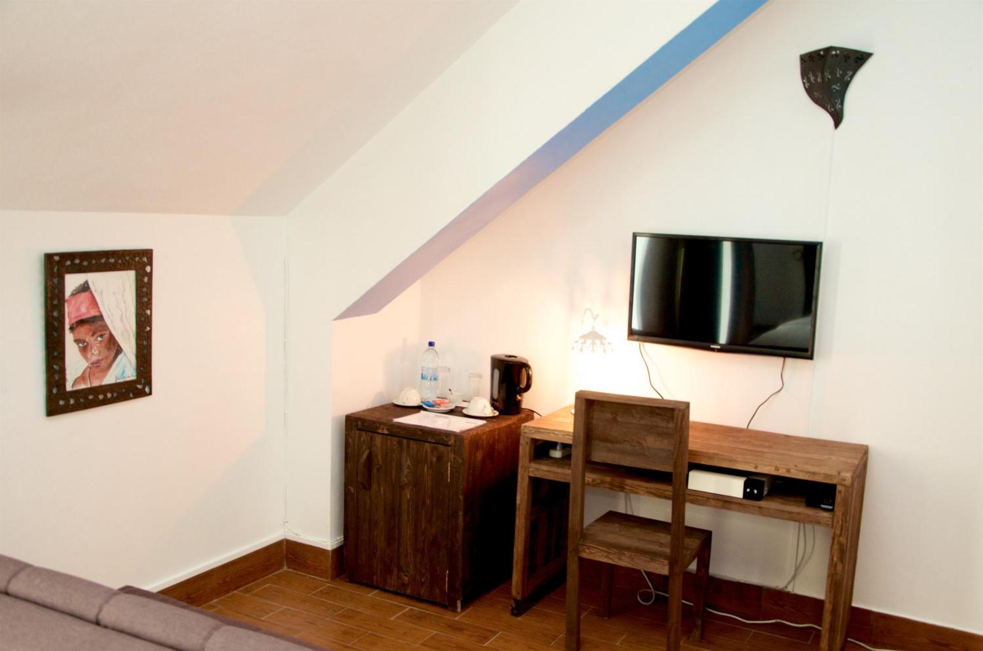 Triple Room Terrace
